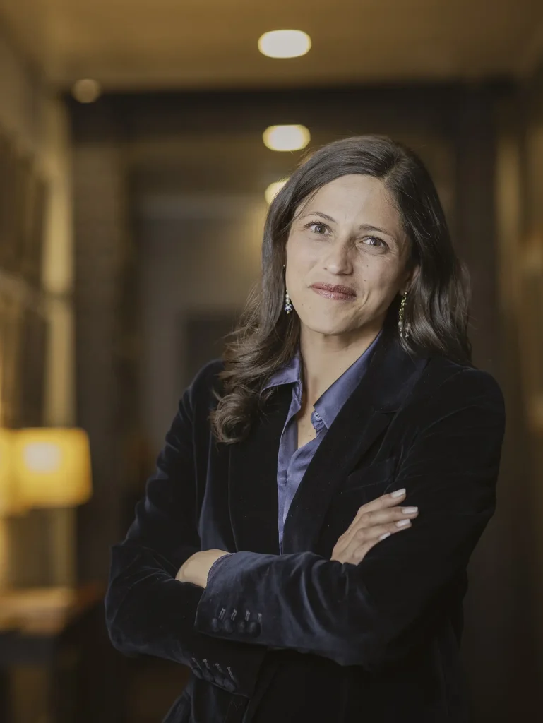 Portrait d'Eléonore Caroit, avocate et femme politique, pour El País